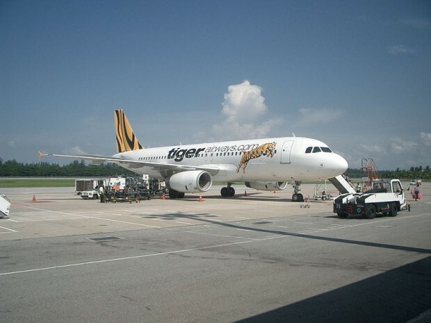 800px-Air_Bus_A320_of_Tiger_Airways