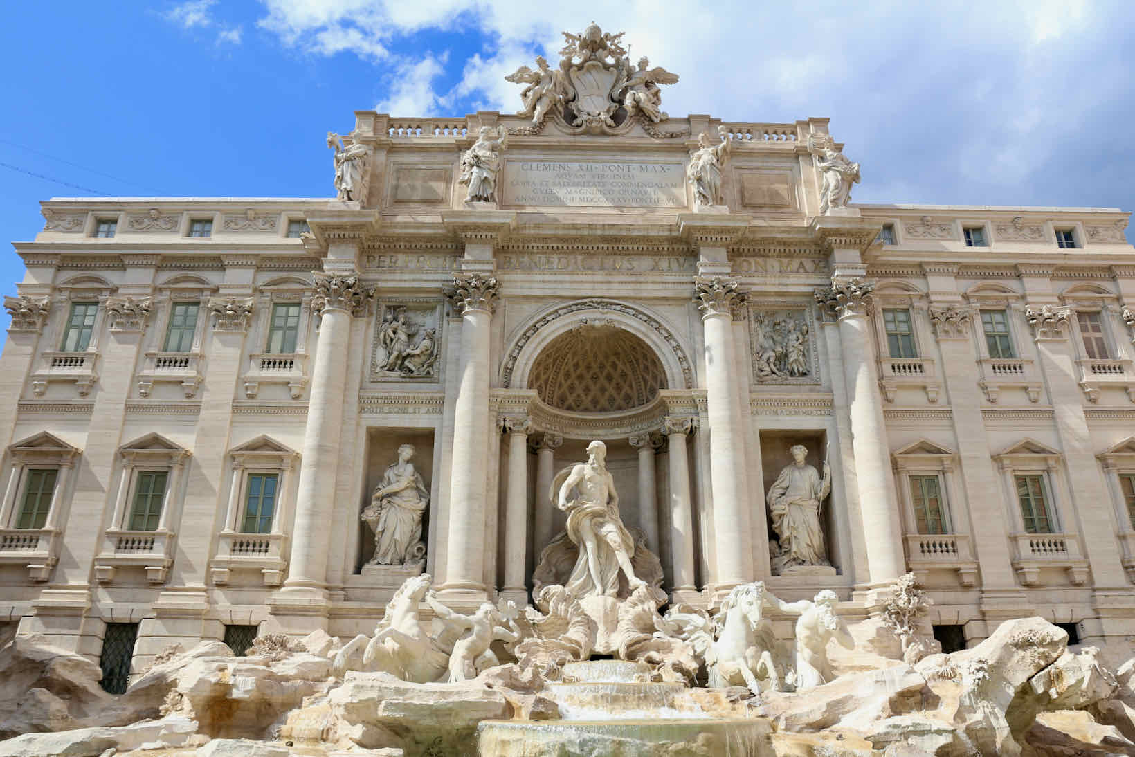 roma italia fontana di trevi