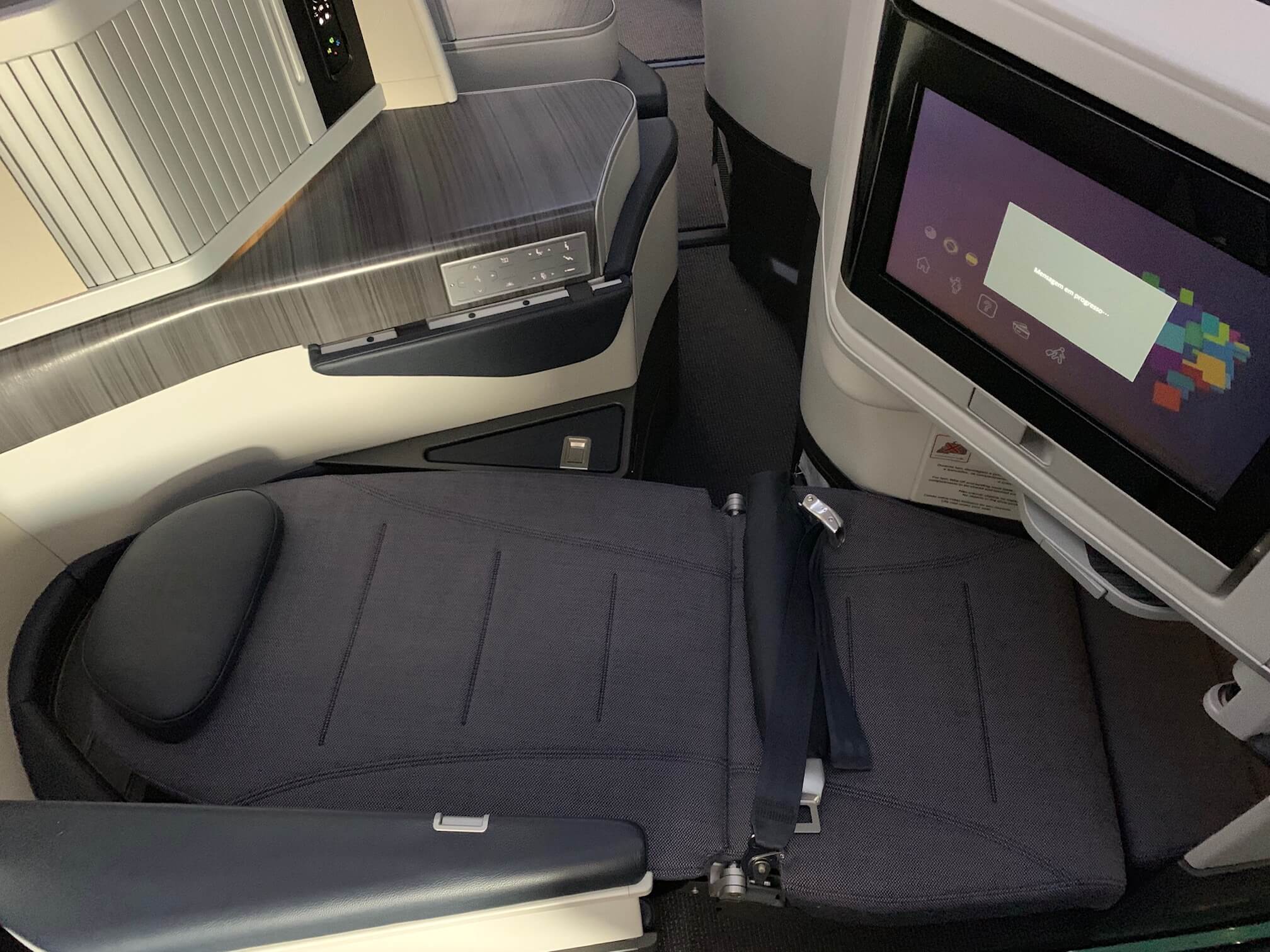 Poltrona cama executiva Azul Linhas Aéreas Airbus A330neo