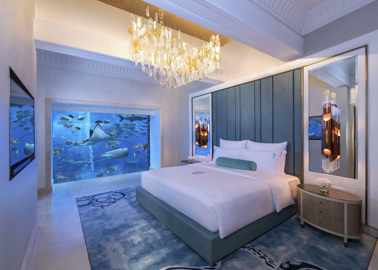 Dormir no fundo do mar: conheça cinco hotéis debaixo d'água