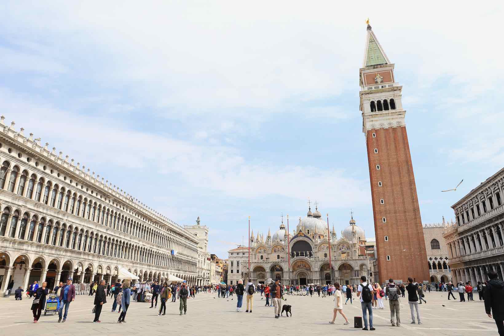 piazza basilica san marco veneza italia