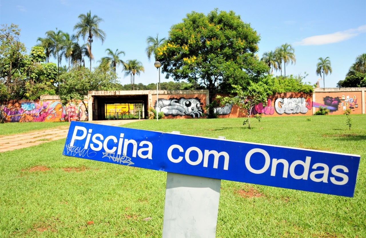 Piscina com Ondas de Brasília