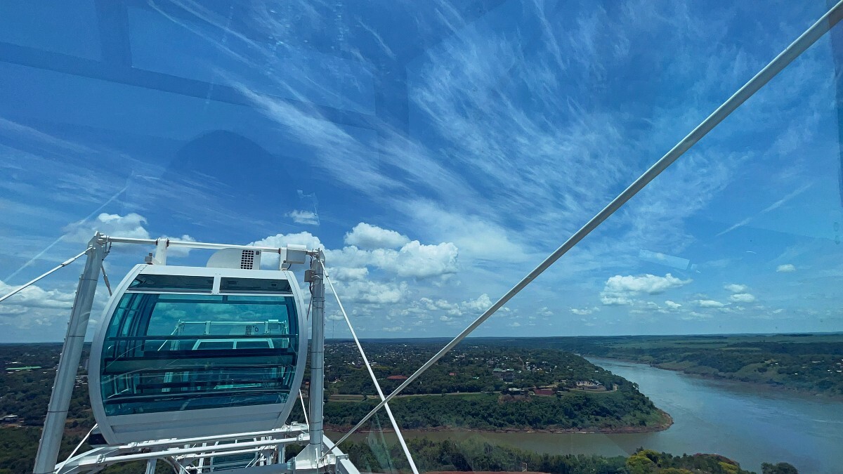 Ferris wheel Yup Star Foz do Iguaçu