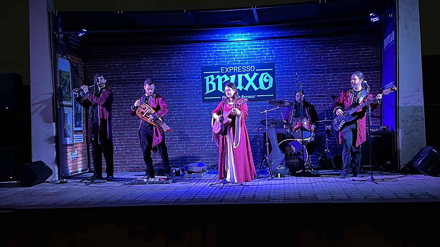 Banda Mandala Folk Expresso Bruxo Curitiba
