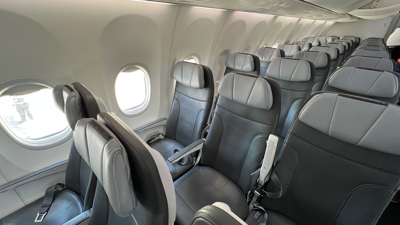 Assentos comuns Arajet Boeing 737 max 8