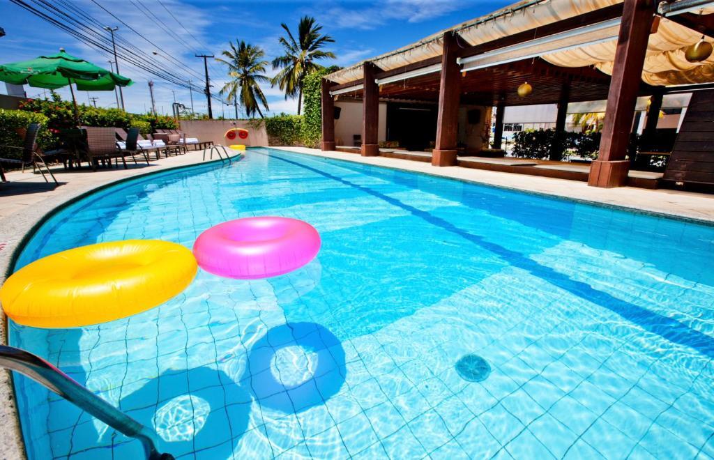 piscina do hotel em aracaju quality