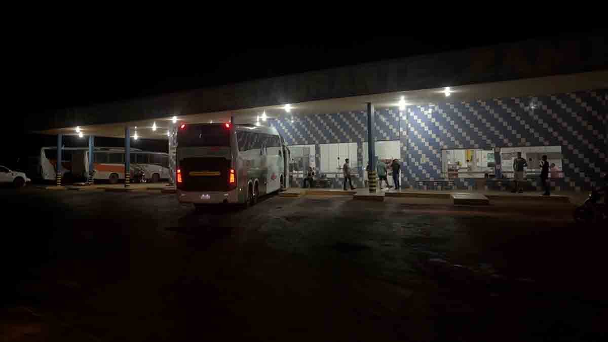 Parada para banho Mato Grosso maior linha ônibus do mundo