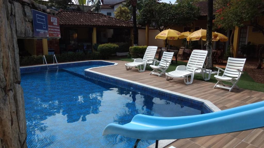 piscina da pousada no Guarujá villa virgínia